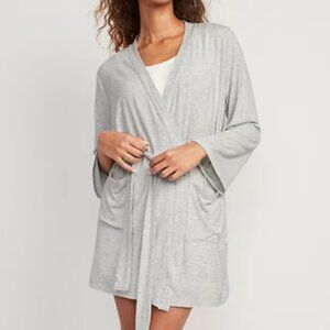 Old Navy sleep/bath robe Gray *NWT*